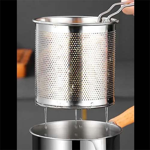 Deep Fryer Set with Stainless Steel Deep Fry Basket Deep Frying Pot Iron & Wire Mesh French Frying Basket Stainless Steel  with Handle for Restaurant Kitchen Cooking Tool
